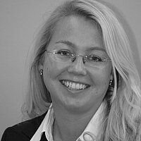 Dr. Anja Fröhling