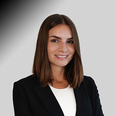 Julia Römischer