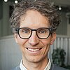 Dr. Christian Seeringer, diffferent