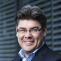 Dr. Boris Hedde